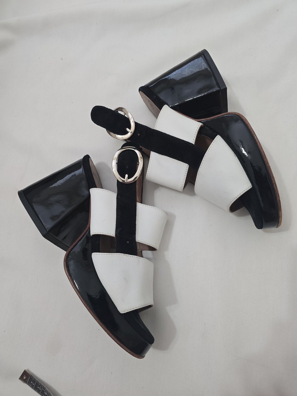 Johnâ Fluevog Black & White Block Heel Sandals with Gold Buckles 7